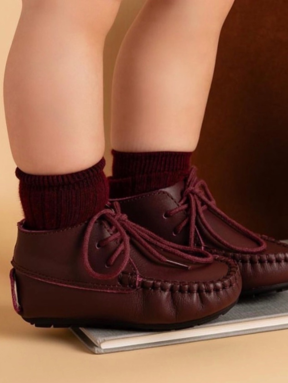 NIB Perroquet leather toddler burgundy lace up shoes moccasin booties size 22 EU